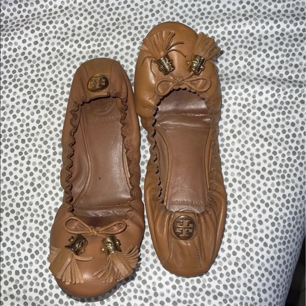Tory Burch flats size 8